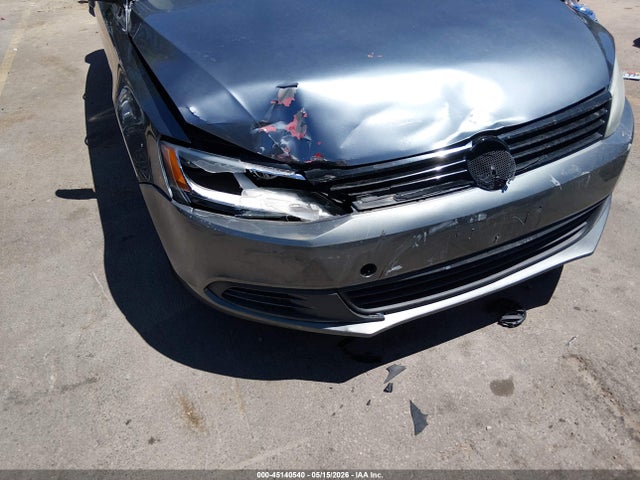 Volkswagen Jetta 2.0l S