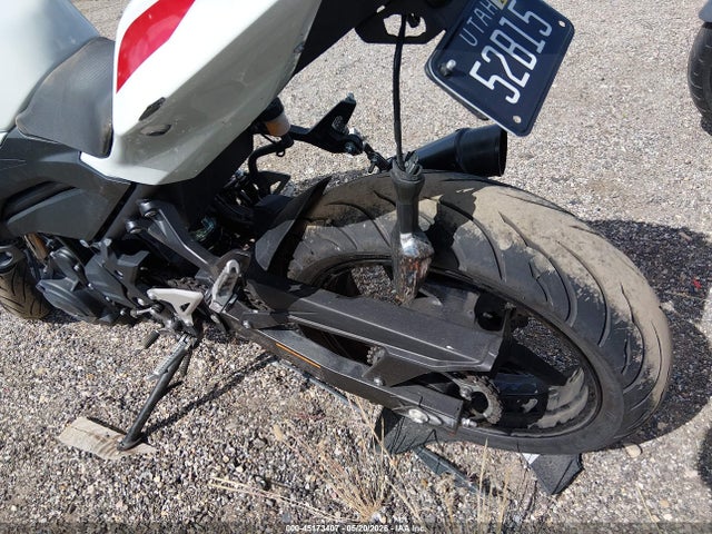 Kawasaki Er400 D