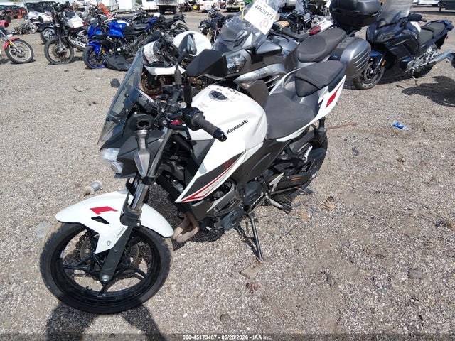 Kawasaki Er400 D
