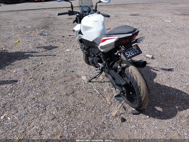 Kawasaki Er400 D