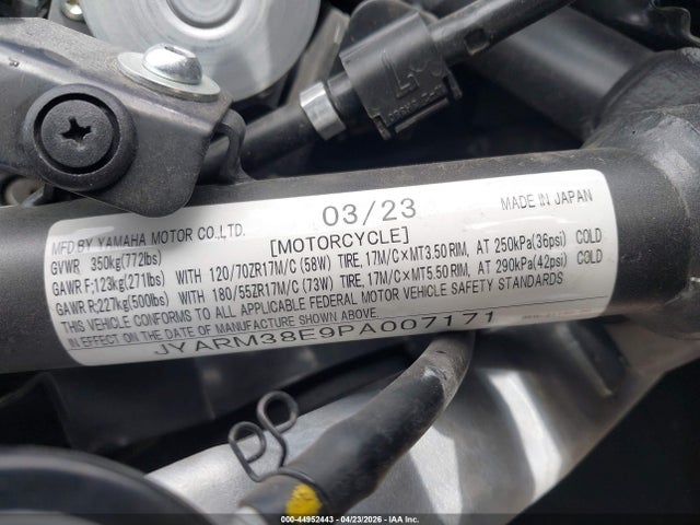 Yamaha Yzfr7