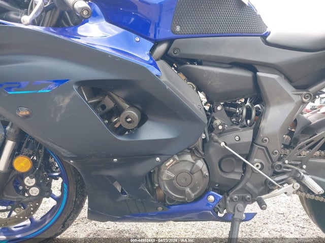 Yamaha Yzfr7