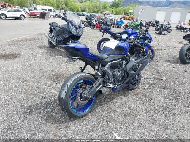 Yamaha Yzfr7