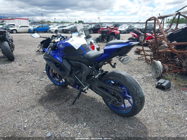 Yamaha Yzfr7