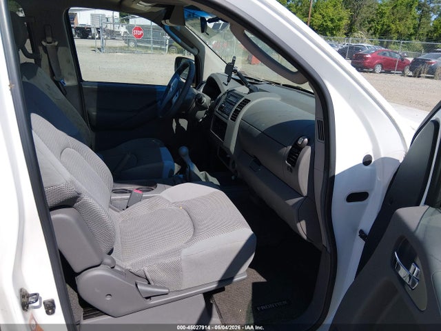 Nissan Frontier Se