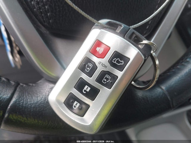 Toyota Sienna Xle Premium 7 Passenger