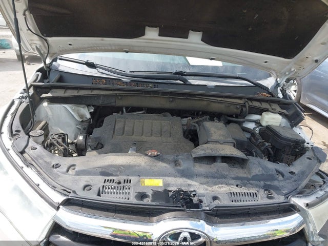 Toyota Highlander Limited V6