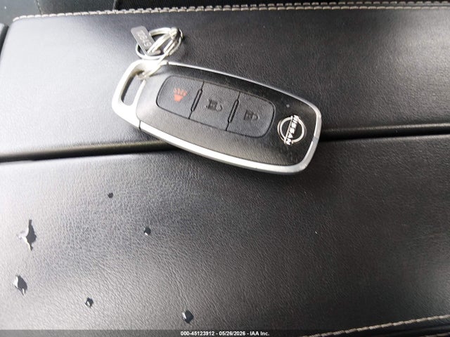 Nissan Rogue S Intelligent Awd