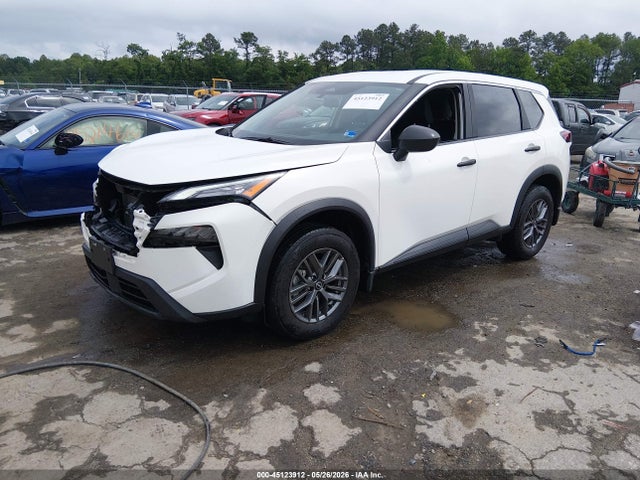 Nissan Rogue S Intelligent Awd