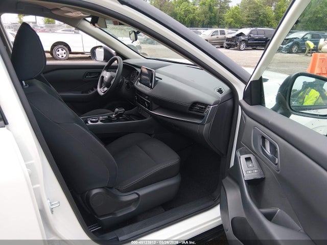Nissan Rogue S Intelligent Awd