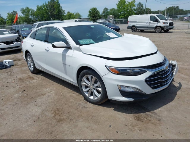 Salvage Chevrolet Malibu Image