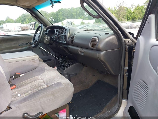 Dodge Ram 1500 St