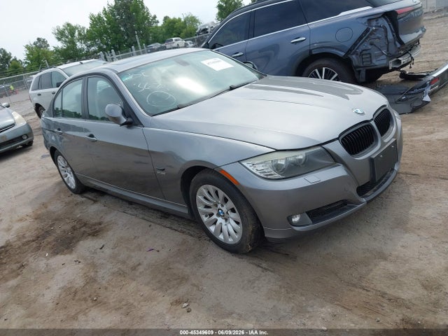 Salvage BMW 3 Series Image