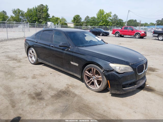 Salvage BMW 7 Series Image