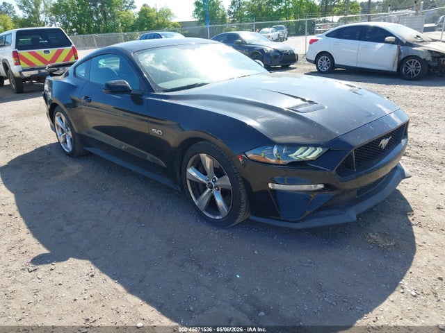 Salvage Ford Mustang Image
