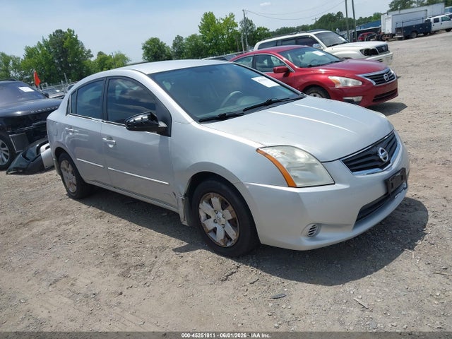 Salvage Nissan Sentra Image