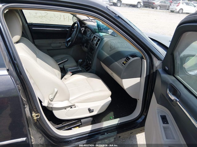 Chrysler 300 Touring