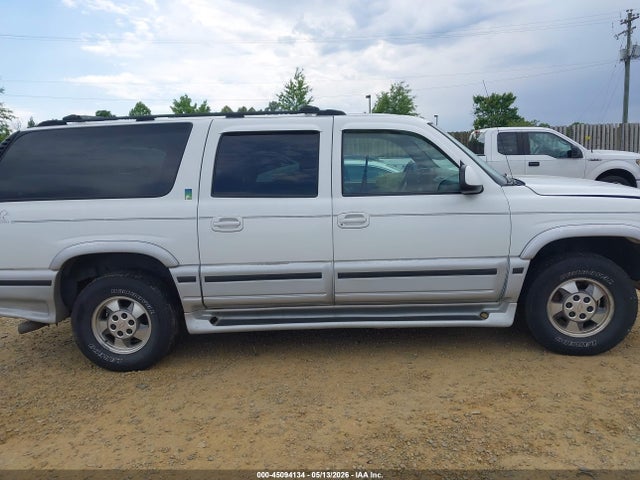 Chevrolet Suburban 1500 Lt