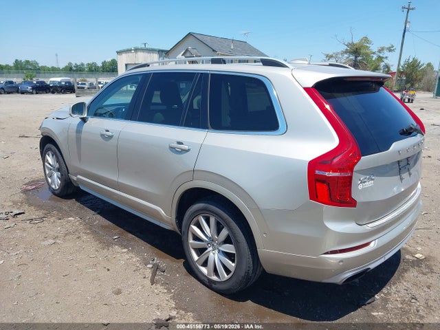 Volvo XC90 T6 Momentum