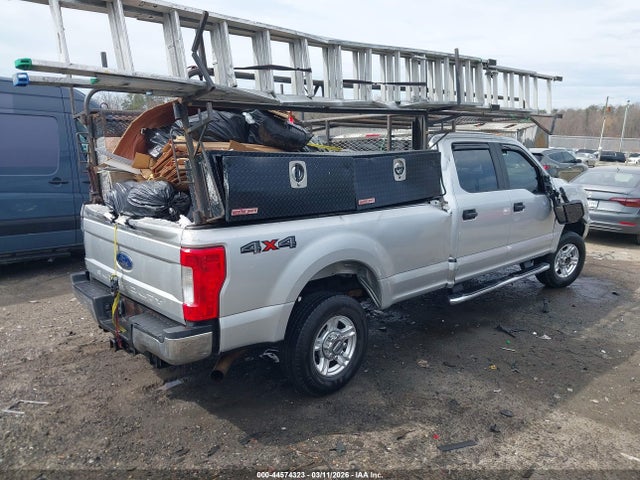 Ford F-250 Xl