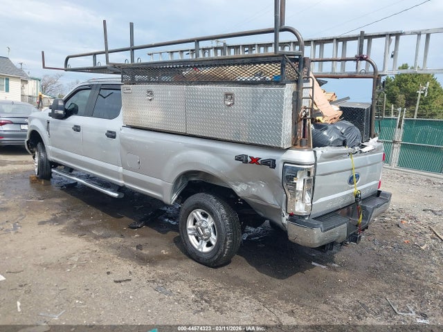 Ford F-250 Xl