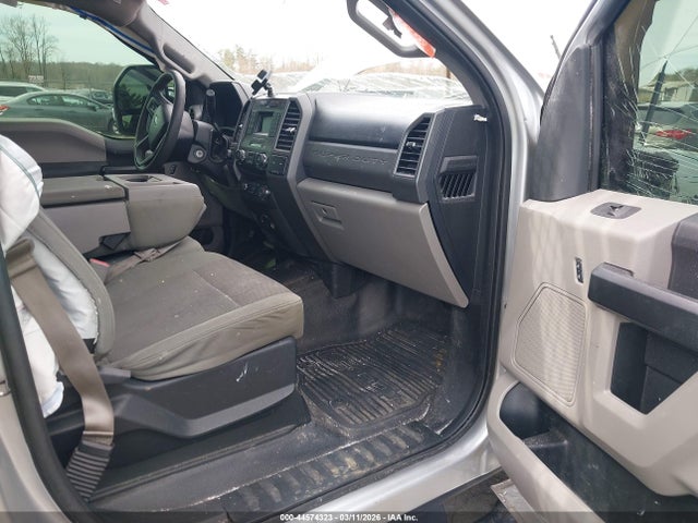 Ford F-250 Xl