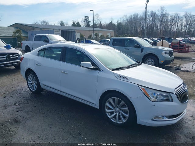 Salvage Buick LaCrosse Image