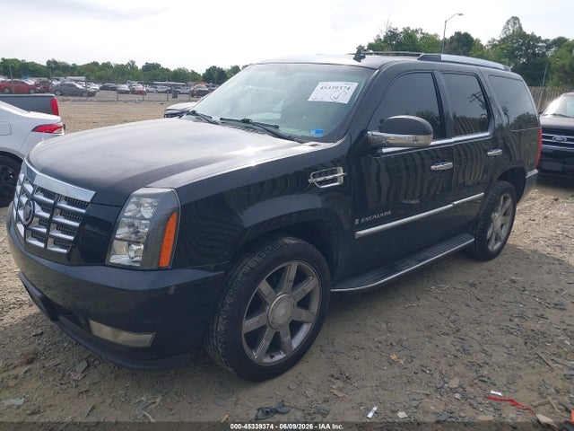 Cadillac Escalade Standard