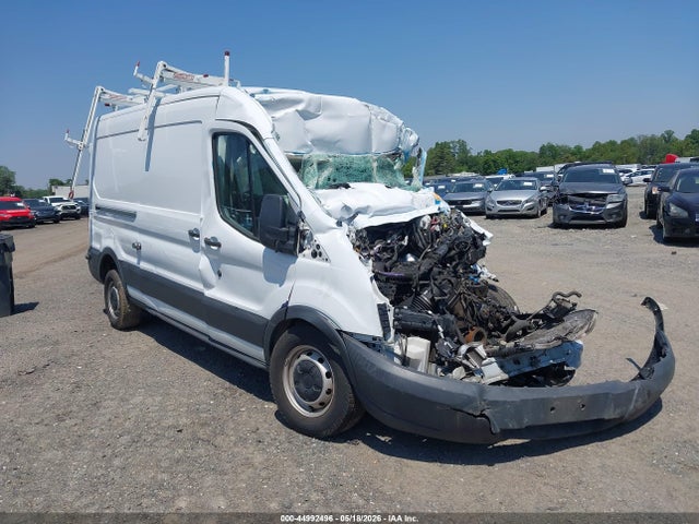 Salvage Ford Transit Image