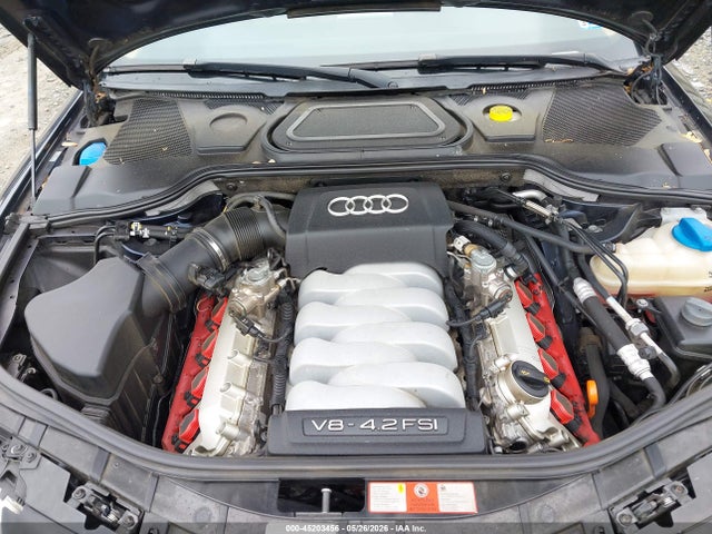 Audi A8 4.2