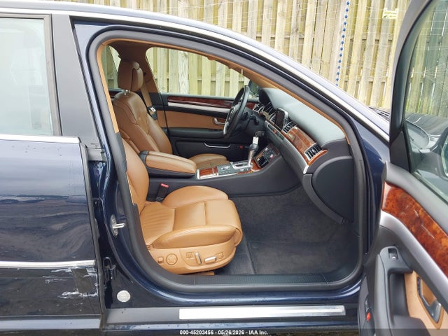 Audi A8 4.2