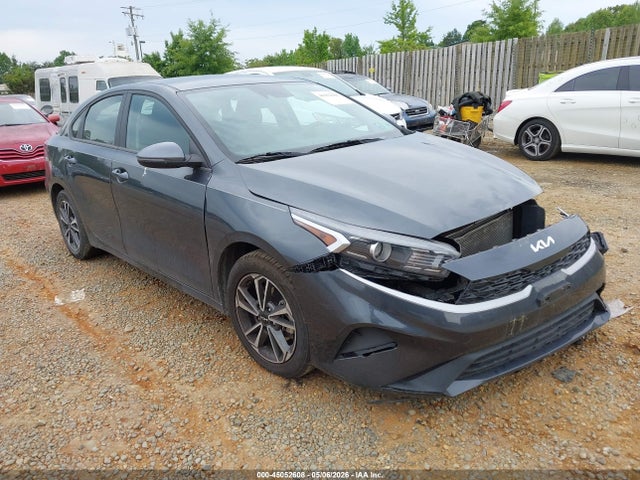 Salvage Kia Forte Image