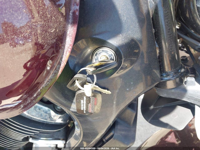 Suzuki Vl800
