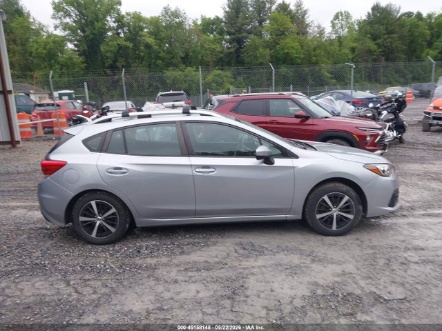 Subaru Impreza Premium 5-door
