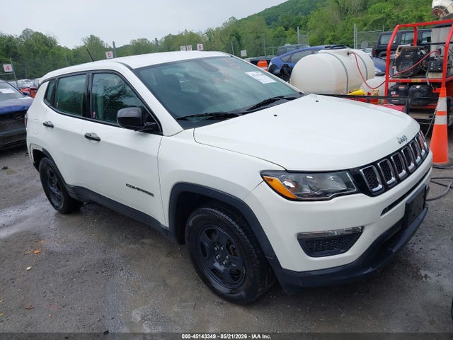Salvage Jeep Compass Image