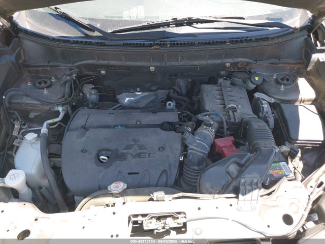 Mitsubishi Outlander 2.0 Le