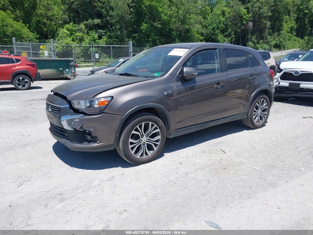 Mitsubishi Outlander 2.0 Le