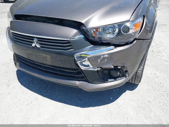Mitsubishi Outlander 2.0 Le