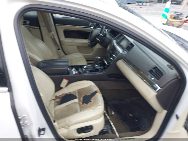 Lincoln MKS