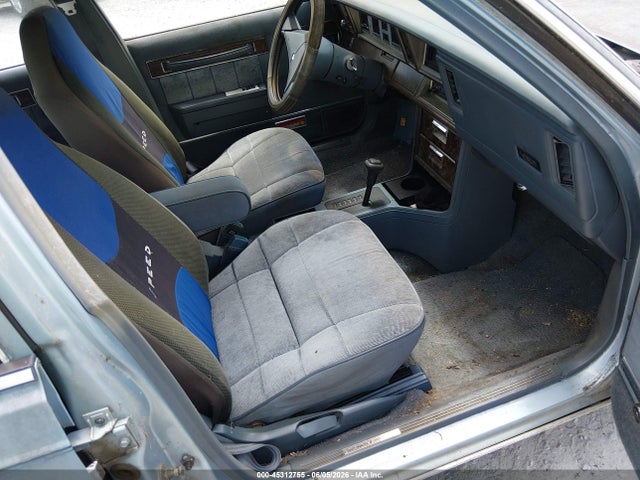 Chrysler Lebaron