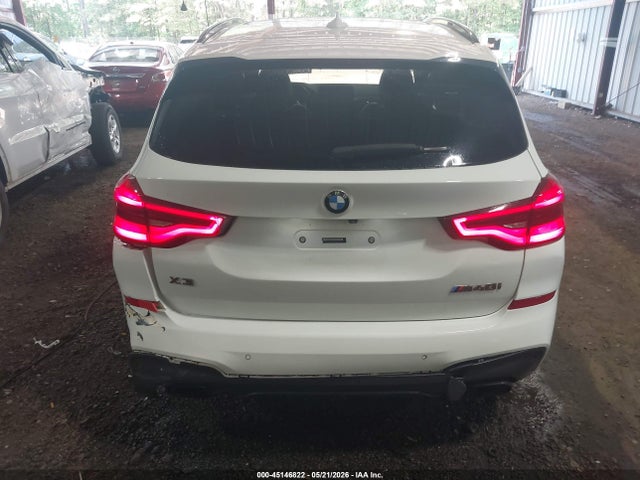 BMW X Series M40i