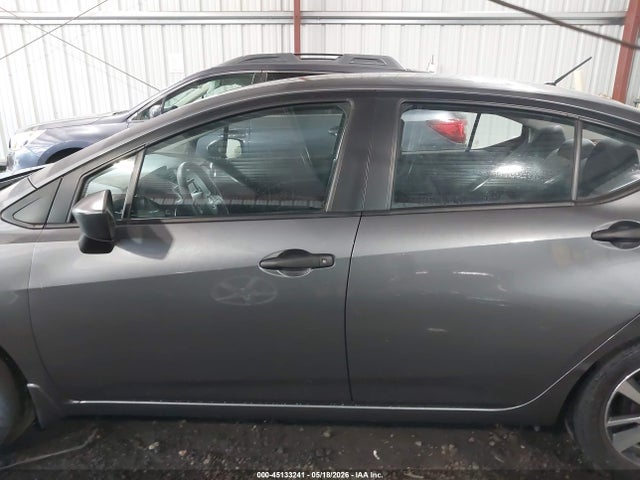 Nissan Versa 1.6 S
