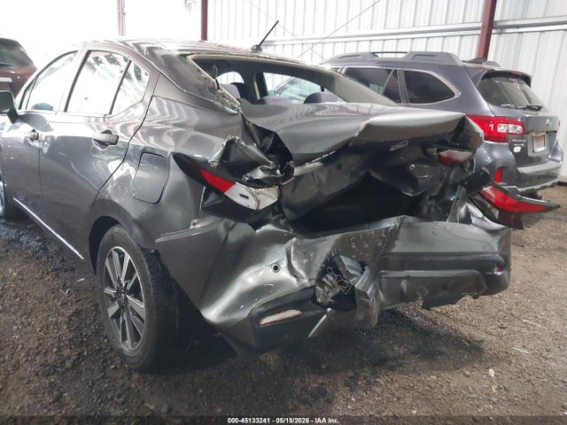 Nissan Versa 1.6 S