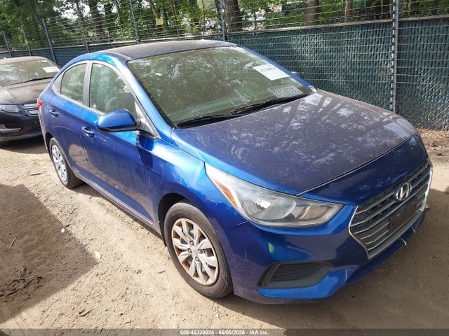 Salvage Hyundai ACCENT Image