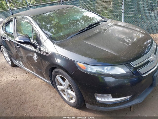 Salvage Chevrolet Volt Image