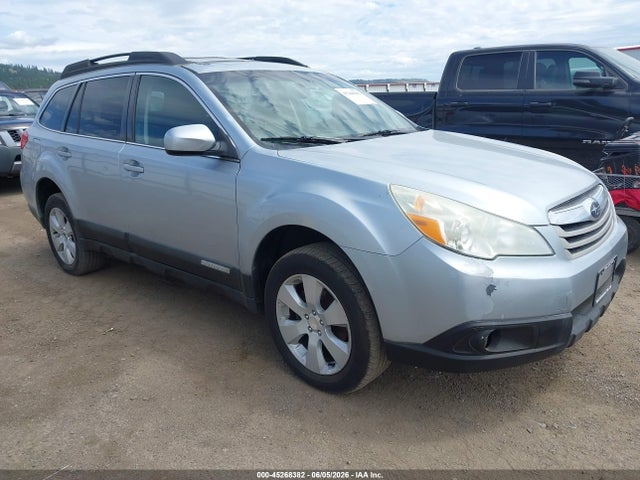 Salvage Subaru Outback Image