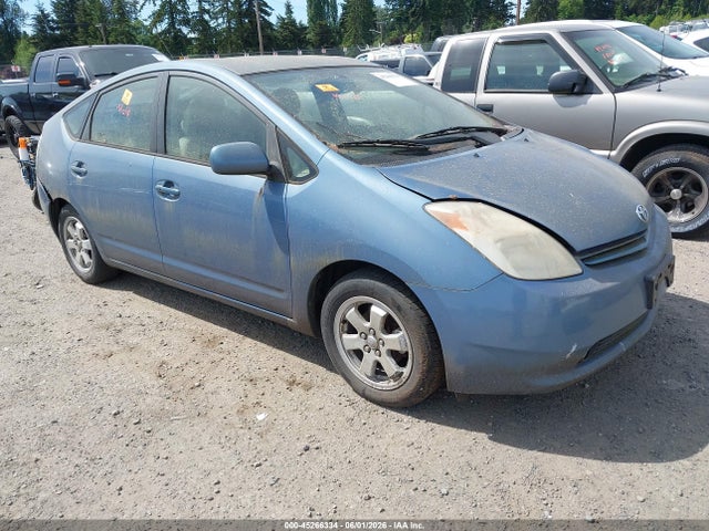 Salvage Toyota Prius Image
