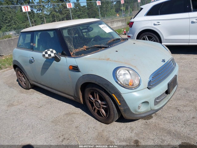 Salvage MINI Hardtop Image