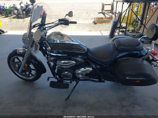 Yamaha Xvs950