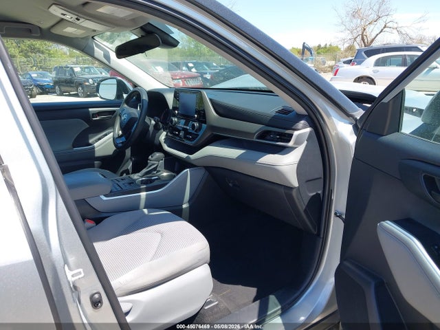 Toyota Highlander L